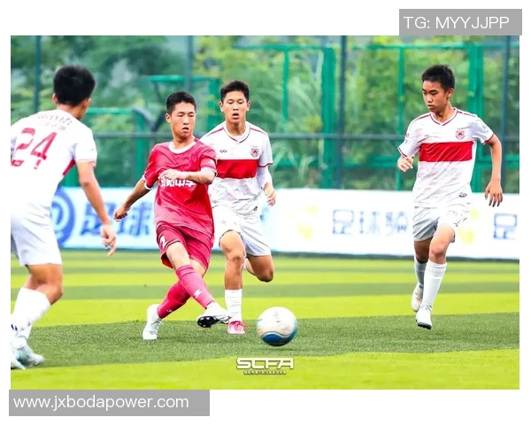 南京足球之旅：那些曾在这座城市留下足迹的足球明星们