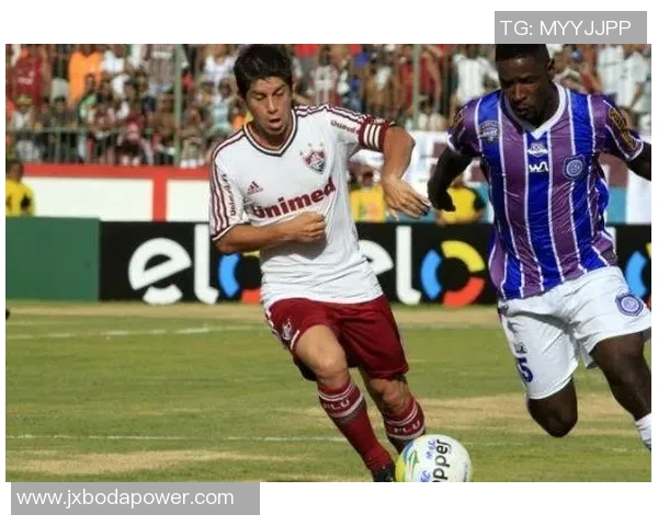 足球明星孔卡精彩瞬间回顾与个人魅力展示的完美结合